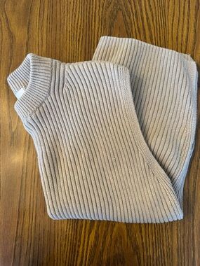 H&M Oversized Ribbed Knit Sleeveless Sweater Vest in Light Taupe